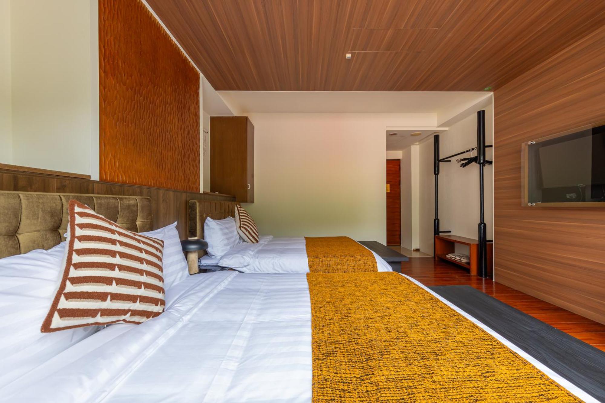 Sun Moon Lake Itathao Vacation Inn With Elevator Yuchi Luaran gambar